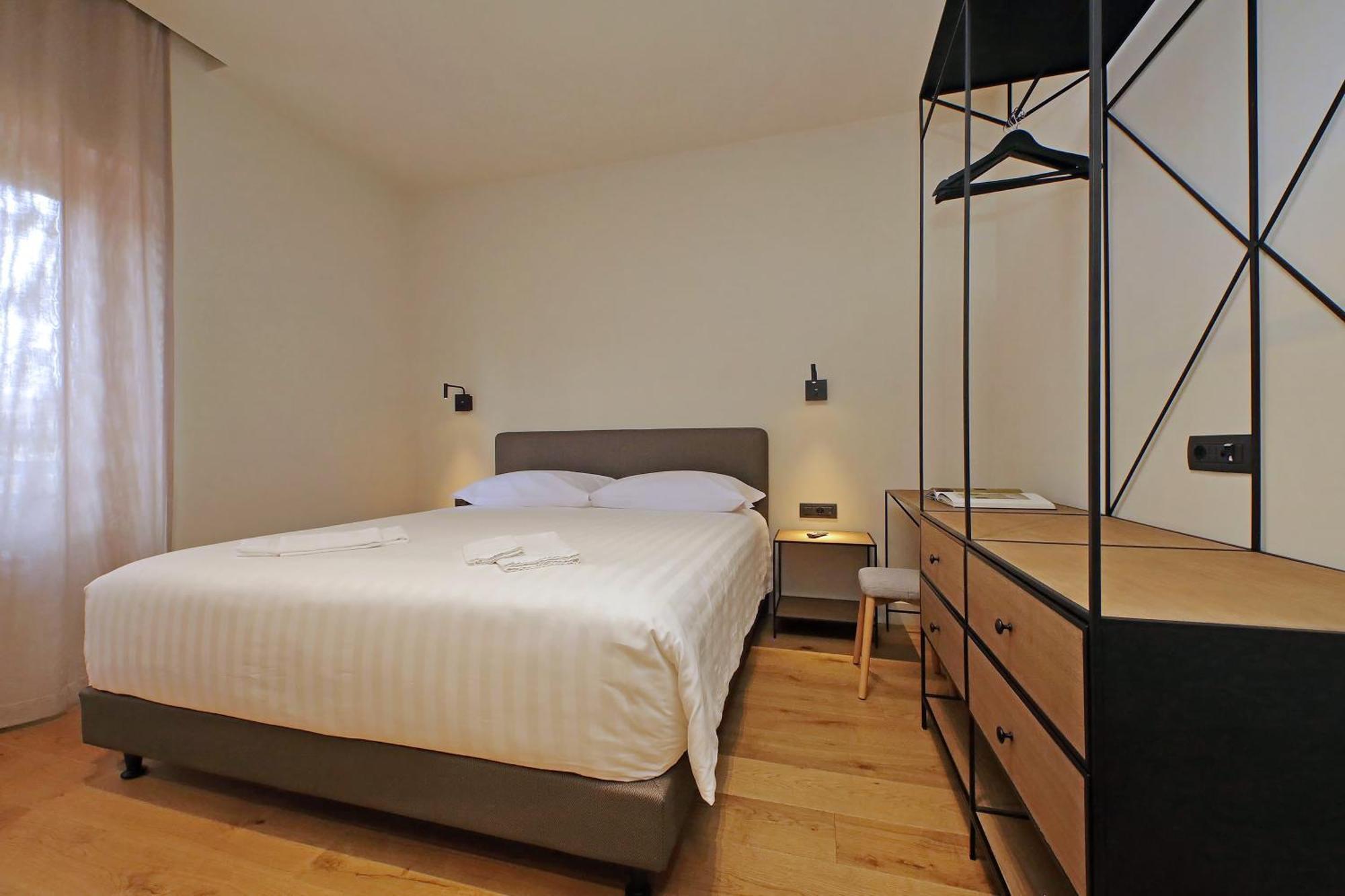 The Place Gallia Rome Bagian luar foto