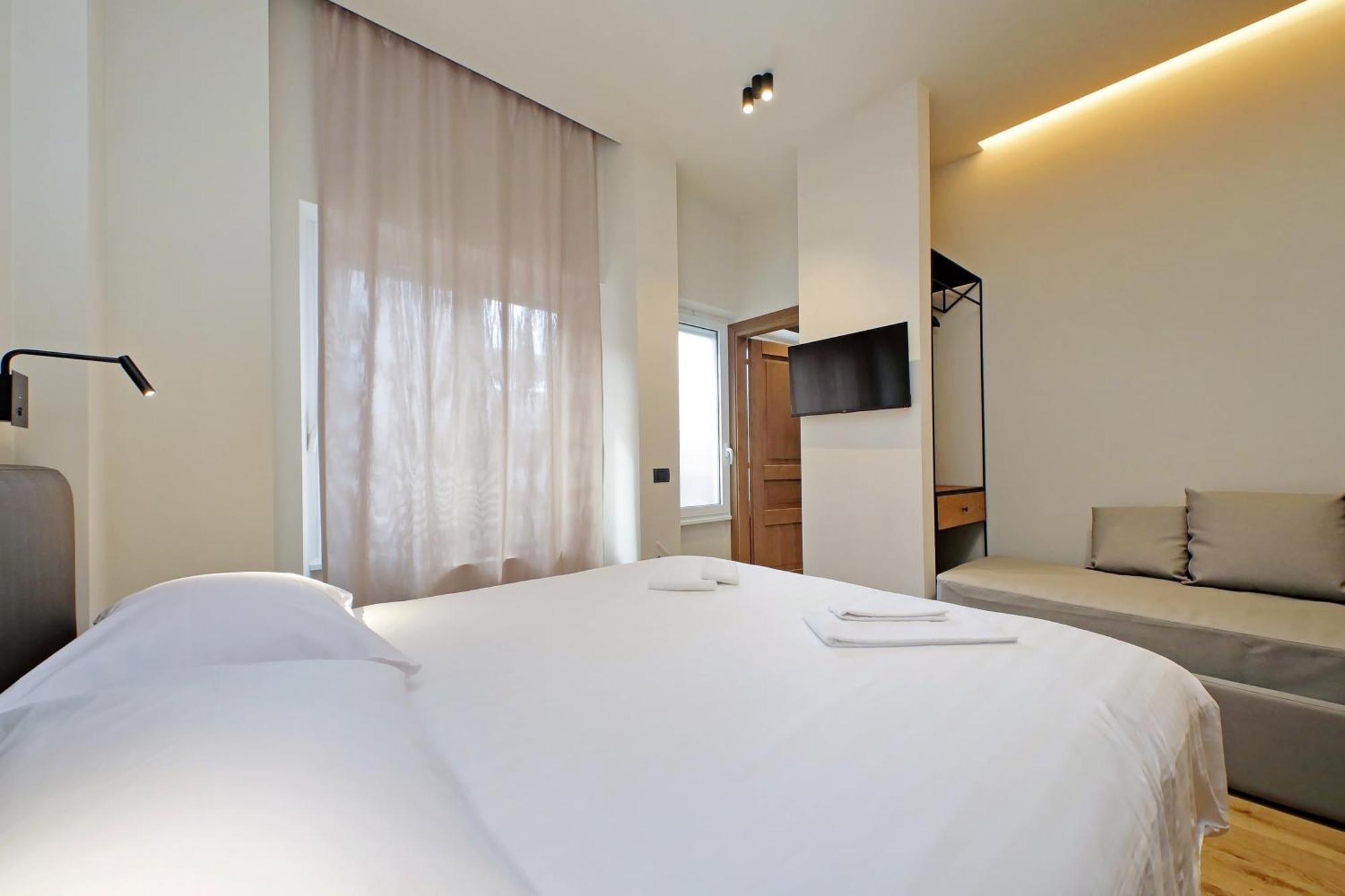 The Place Gallia Rome Bagian luar foto